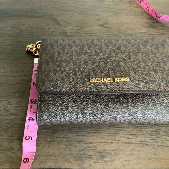 Michael Kors Jet Set - Picture 8 of 10